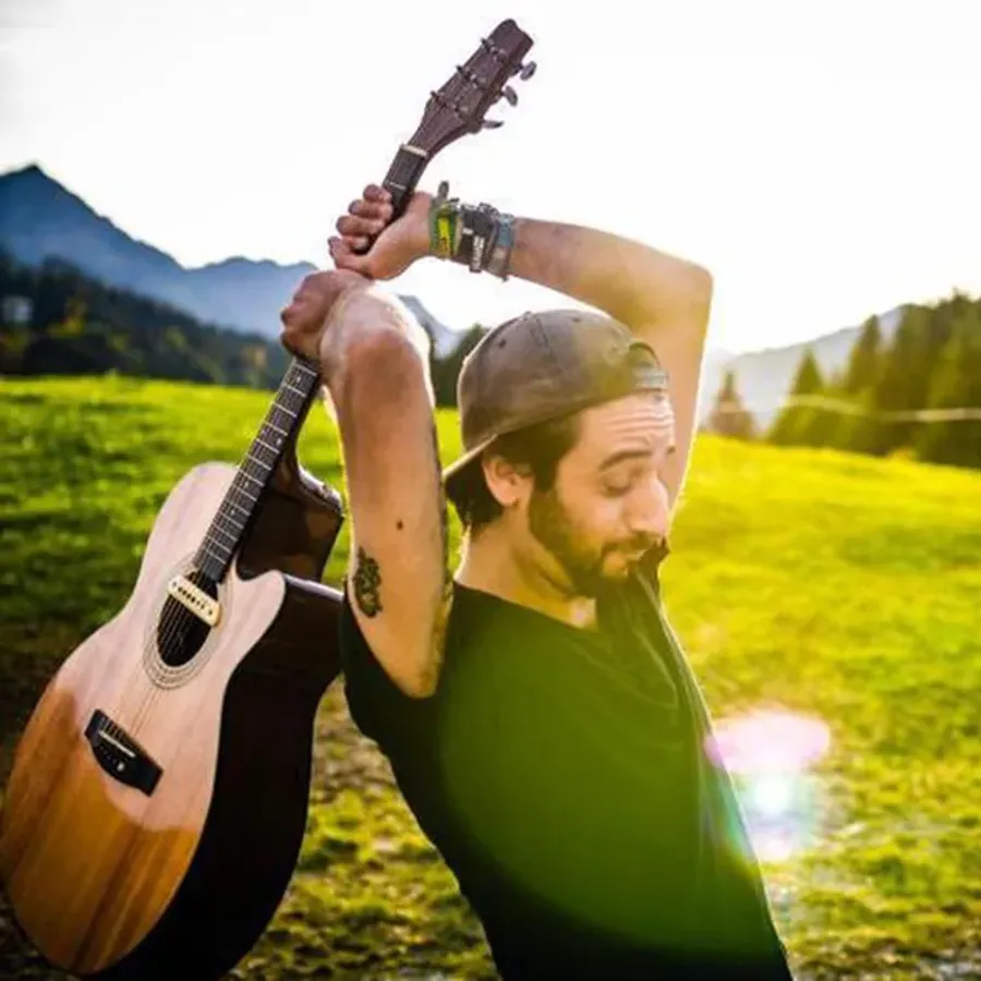 Aljosha Konter (Liedermacher-Pop)
